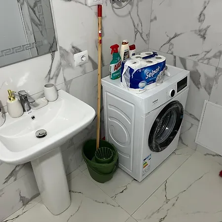 Apartman Lotta Golem